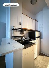 1670 York Ave in New York, NY - Building Photo - Building Photo