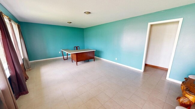 4021 Nelson Rd in Lake Charles, LA - Building Photo - Building Photo