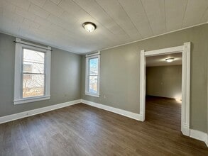 2023 Broadway St in Quincy, IL - Building Photo - Building Photo