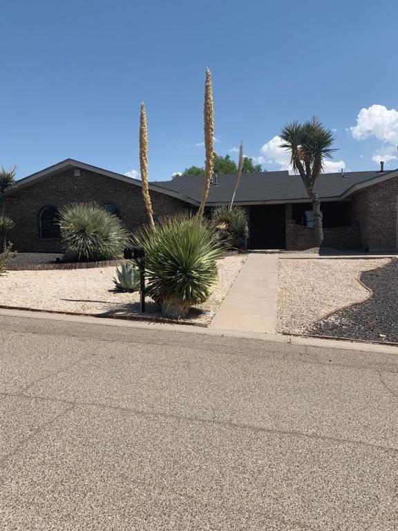 property at 408 Hollydale Dr