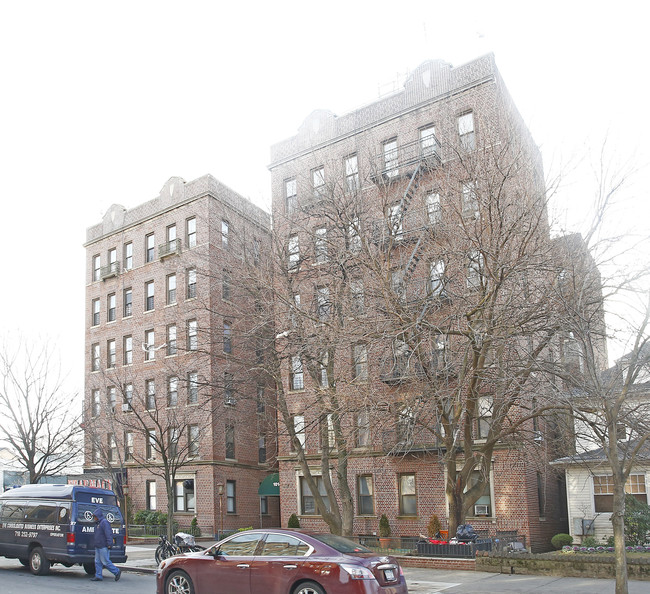 1014 Avenue J in Brooklyn, NY - Building Photo - Building Photo