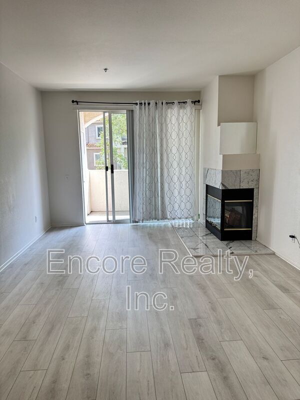property at 680 Camino De La Reina