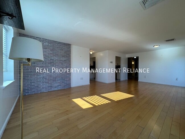 20 Central St in Salem, MA - Building Photo - Building Photo