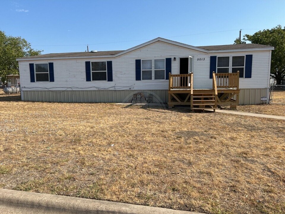 5013 Tiffany Cir in Killeen, TX - Foto de edificio