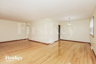 3320 191st St in Lansing, IL - Building Photo - Building Photo