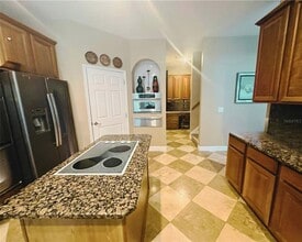 8650 Tara Oaks Ct in Orlando, FL - Building Photo - Building Photo
