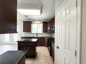 7206 Bethany Bay Dr in Missouri City, TX - Building Photo - Building Photo