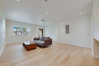 6356 SW 14th St in West Miami, FL - Building Photo - Building Photo