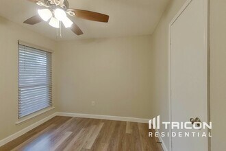 6217 Old Mill Cir in Watauga, TX - Building Photo - Building Photo