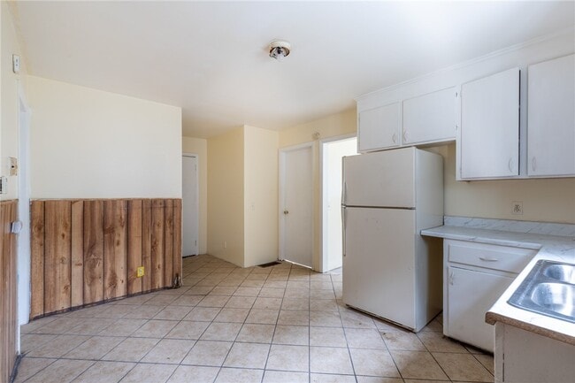 675 S Clinton Ave in Rochester, NY - Building Photo - Building Photo