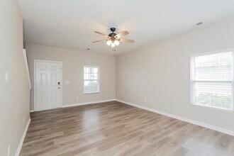 4414 Hadstone Ln in Charlotte, NC - Building Photo - Building Photo