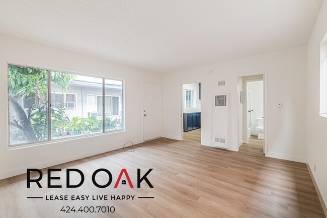 property at 439 S Catalina St