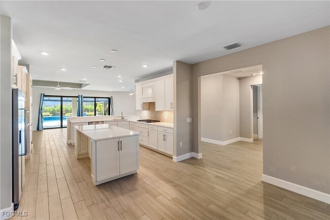 property at 19001 Aqua Shore Dr