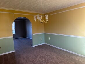 4825 Bixby Ridge Dr E in Groveport, OH - Building Photo - Building Photo