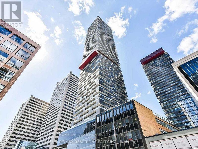 2009-2008 EGLINTON Ave in Toronto, ON - Building Photo