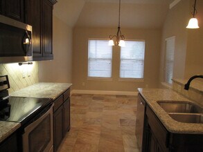101 Sandstone Ln in Weatherford, TX - Building Photo - Building Photo