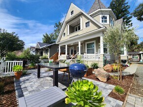 181 Tasso St in Palo Alto, CA - Building Photo - Building Photo