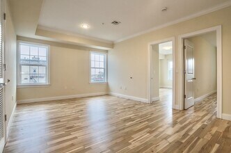4401 BERGENLINE Ave in Union City, NJ - Building Photo - Building Photo