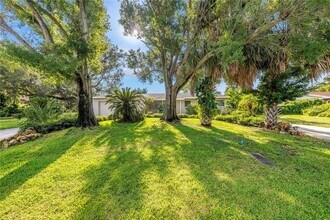 3391 Walnut St NE in St. Petersburg, FL - Building Photo - Building Photo