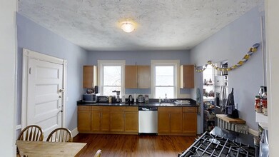 3 Kinnaird St in Cambridge, MA - Building Photo - Building Photo