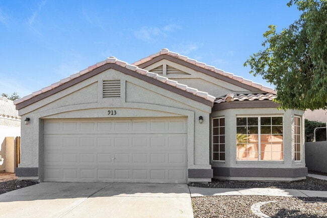 property at 913 S Scallop Dr