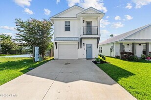 326 Raven Ln in Panama City, FL - Building Photo