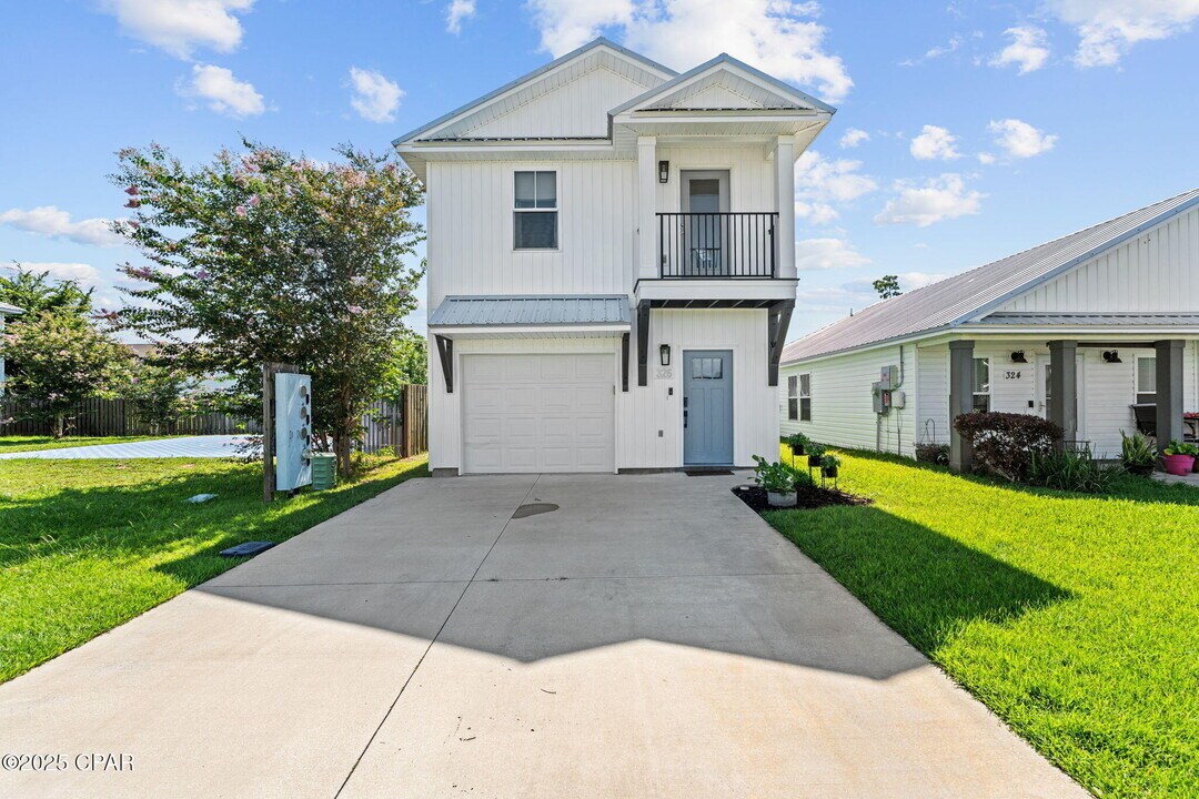 326 Raven Ln in Panama City, FL - Building Photo