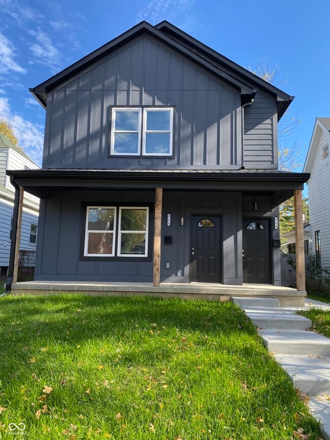 property at 931 N Beville Ave