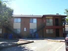 12842 Dorado Dr SE in Albuquerque, NM - Building Photo