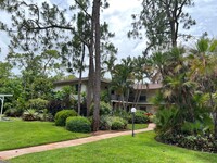 1733 Courtyard Way, Unit 105 in Naples, FL - Building Photo - Building Photo