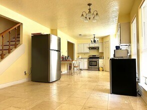 3123 Village Woods Dr in Houston, TX - Foto de edificio - Building Photo