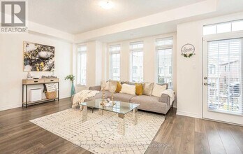 1186 Restivo Ln in Milton, ON - Building Photo - Building Photo