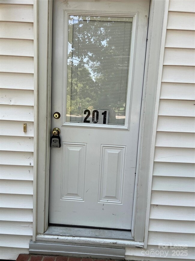 201 Goldston St in Kannapolis, NC - Building Photo - Building Photo