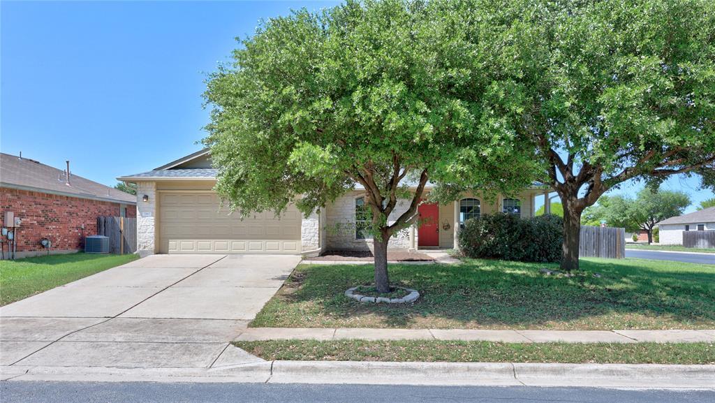 3160 Corrigan Ln in Round Rock, TX - Building Photo