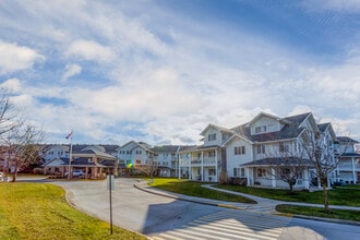 Anchor Pointe in St Catharines, ON - Building Photo - Building Photo