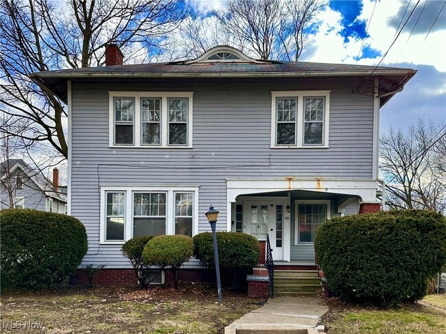 property at 214 15th St NW