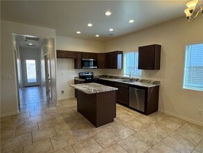 3532 N Burbank St in Kingman, AZ - Building Photo - Building Photo