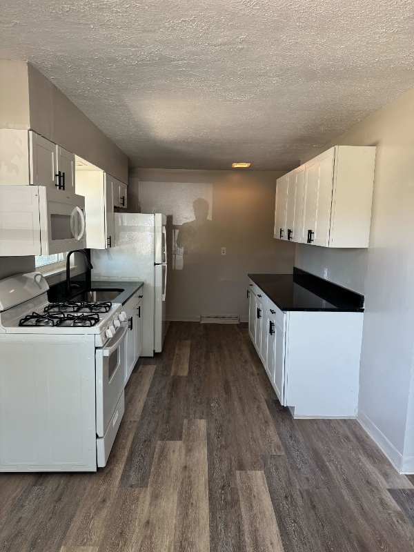 property at 12-14 Grove Ct
