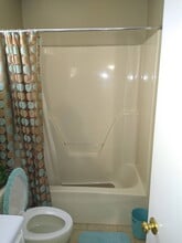 1370 Hurricane Rd, Unit 1 in Cottondale, AL - Building Photo - Building Photo