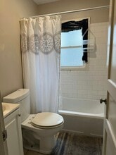 1004 Fitch St in Albion, MI - Building Photo - Building Photo