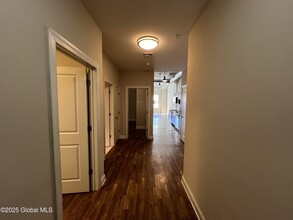 733 Broadway in Albany, NY - Building Photo - Building Photo