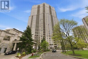 25 Kingsbridge Garden Cir in Mississauga, ON - Building Photo