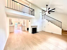 804 Olde Pioneer Trail in Knoxville, TN - Building Photo