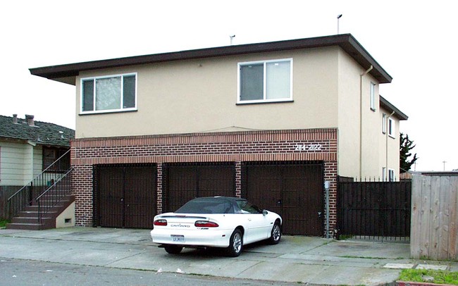 2114-2122 Bissell Ave in Richmond, CA - Foto de edificio - Building Photo