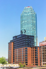 The Pearson Court Square in Long Island City, NY - Building Photo - Building Photo