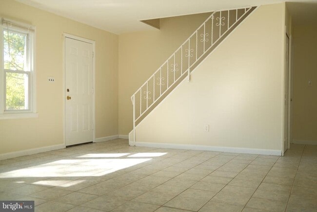 property at 6 Botany Cir