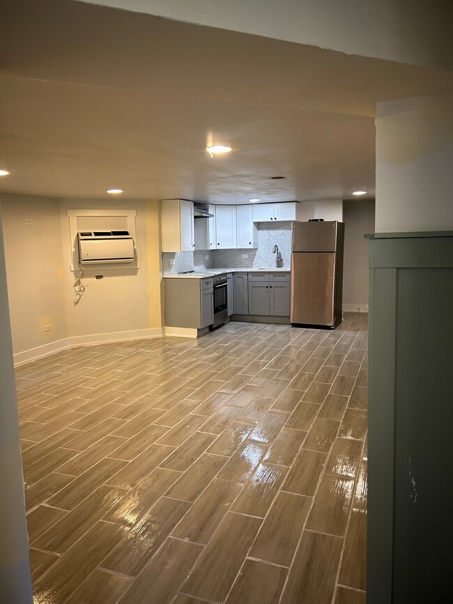 4912 N Mason Ave, Unit 1 bdrm unit in Chicago, IL - Building Photo - Building Photo