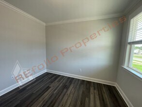 167 Edge Of Auburn Blvd in Raleigh, NC - Building Photo - Building Photo