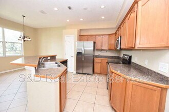 2010 Hatteras Point in Lakeland, FL - Building Photo - Building Photo
