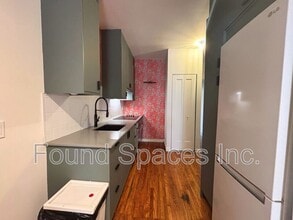 328 James St N in Hamilton, ON - Building Photo - Building Photo